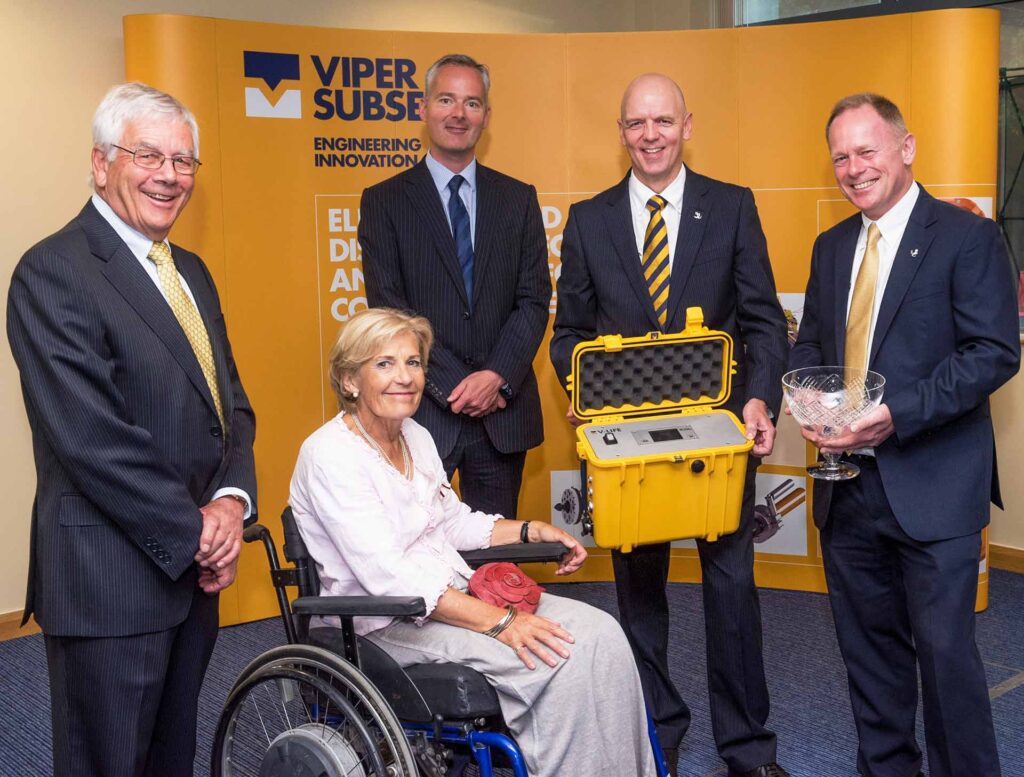Her Majesty’s Lord Lieutenant of Somerset presents Viper Subsea with Queen’s Award for Enterprise